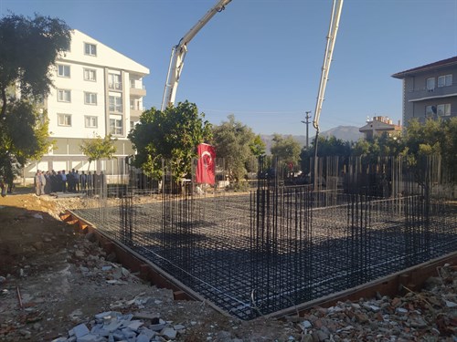 İLÇEMİZ KÖTKELİ MAHALLESİNDE YENİ CAMİ YAPIMI İÇİN TEMEL ATMA TÖRENİ DÜZENLENDİ